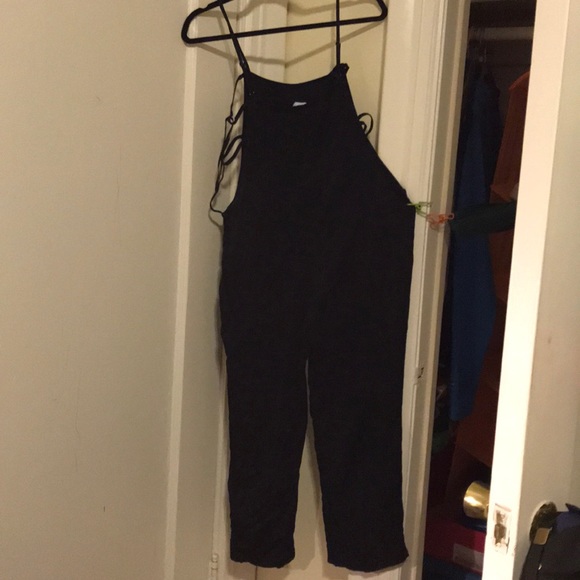 Long leg tank top romper! - Picture 4 of 4